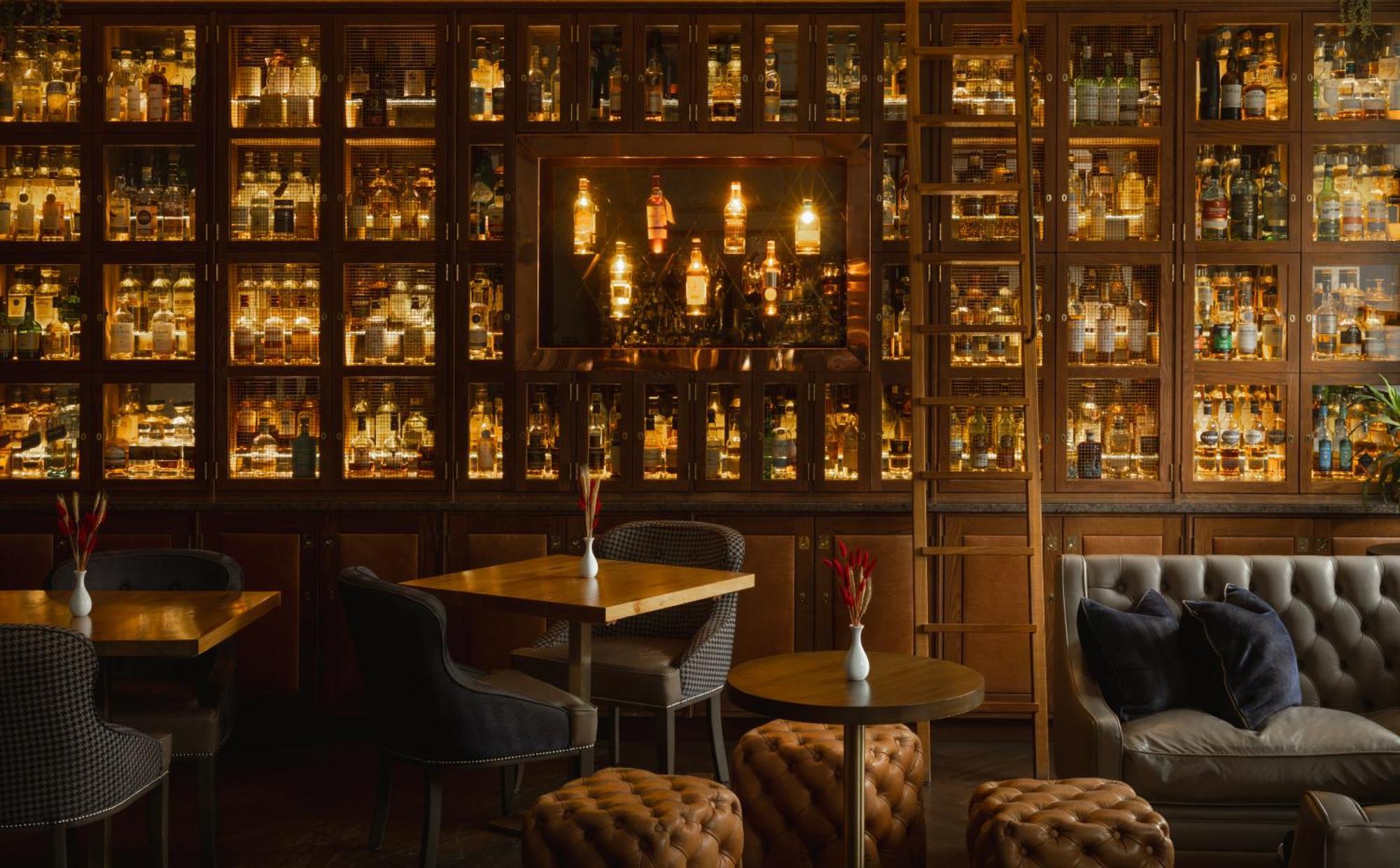 The Station Hotel Rothes Luaran gambar