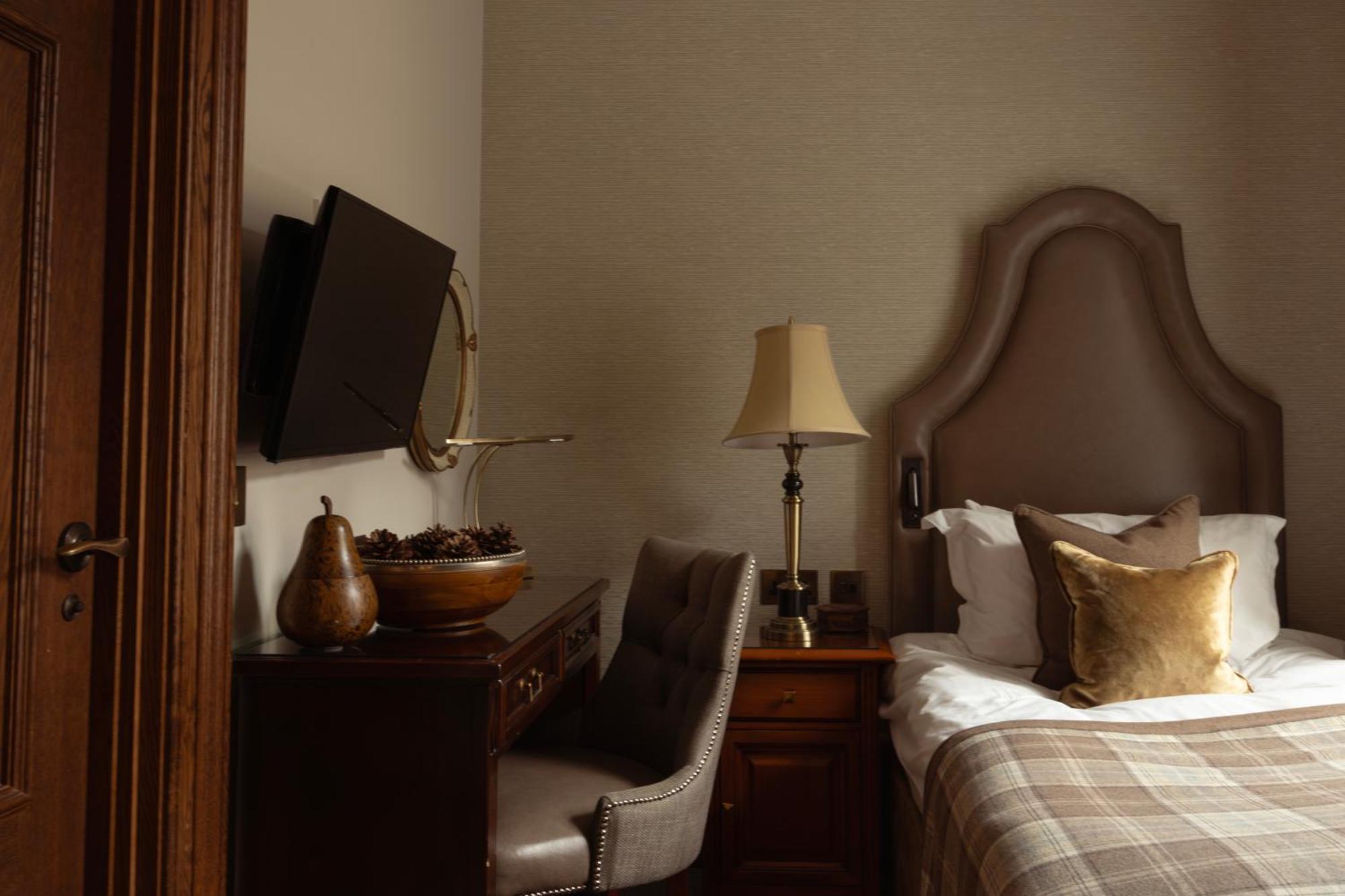 The Station Hotel Rothes Luaran gambar